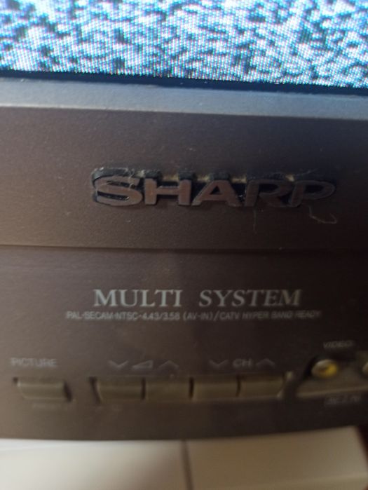 Телевізор Шарп діагональ 35см