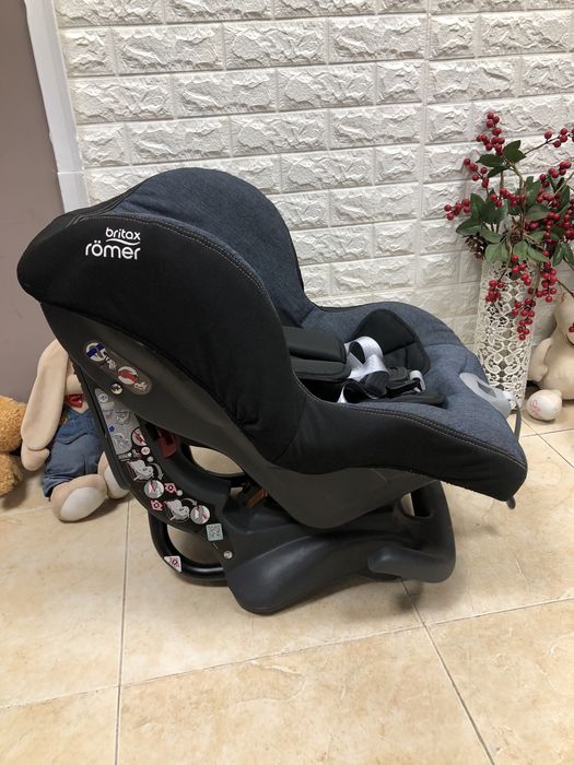 Автокрісло Britax Romer First Class Plus Група 0+/1 (0-18кг)