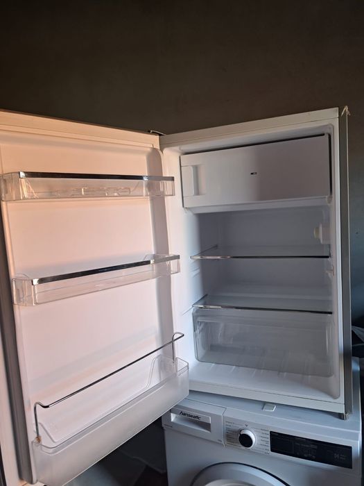 Продається холодильник Hanseatic вживаний в хорошому стані.