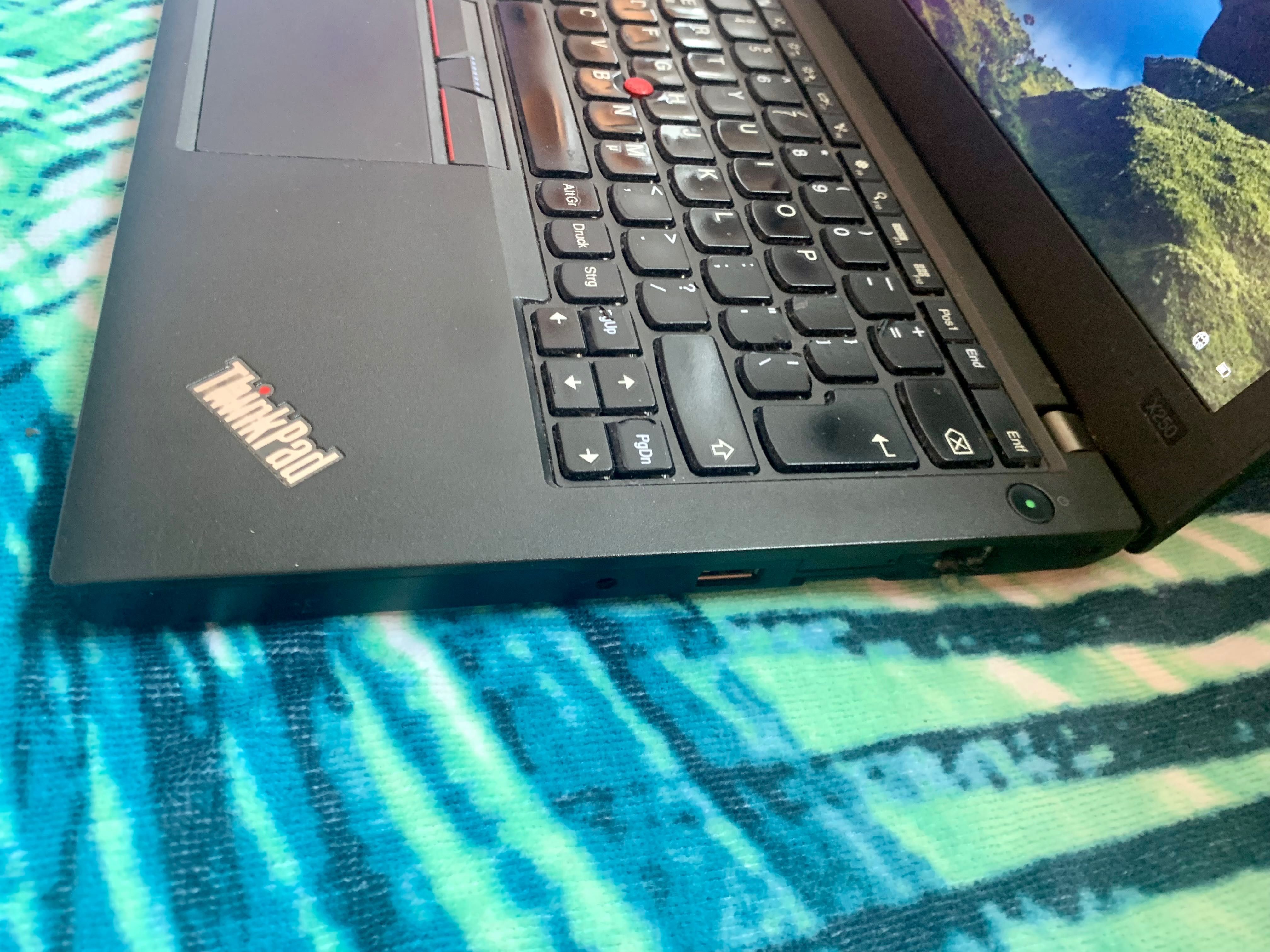 Lenovo ThinkPad X250 12,5cala i5 8GB SSD 128GB