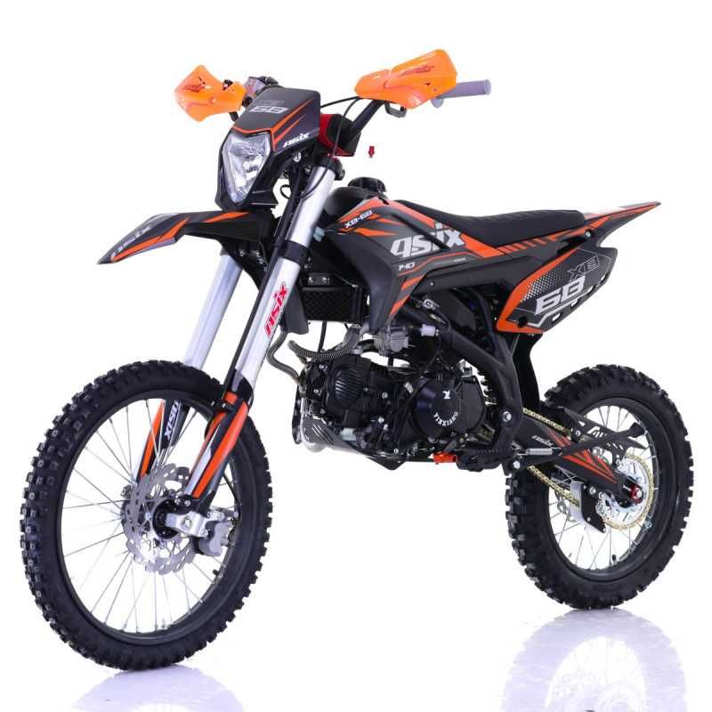 Cross ASIX XB68 140cm3 z chłodnicą oleju 4 biegowy na kołach  19/16