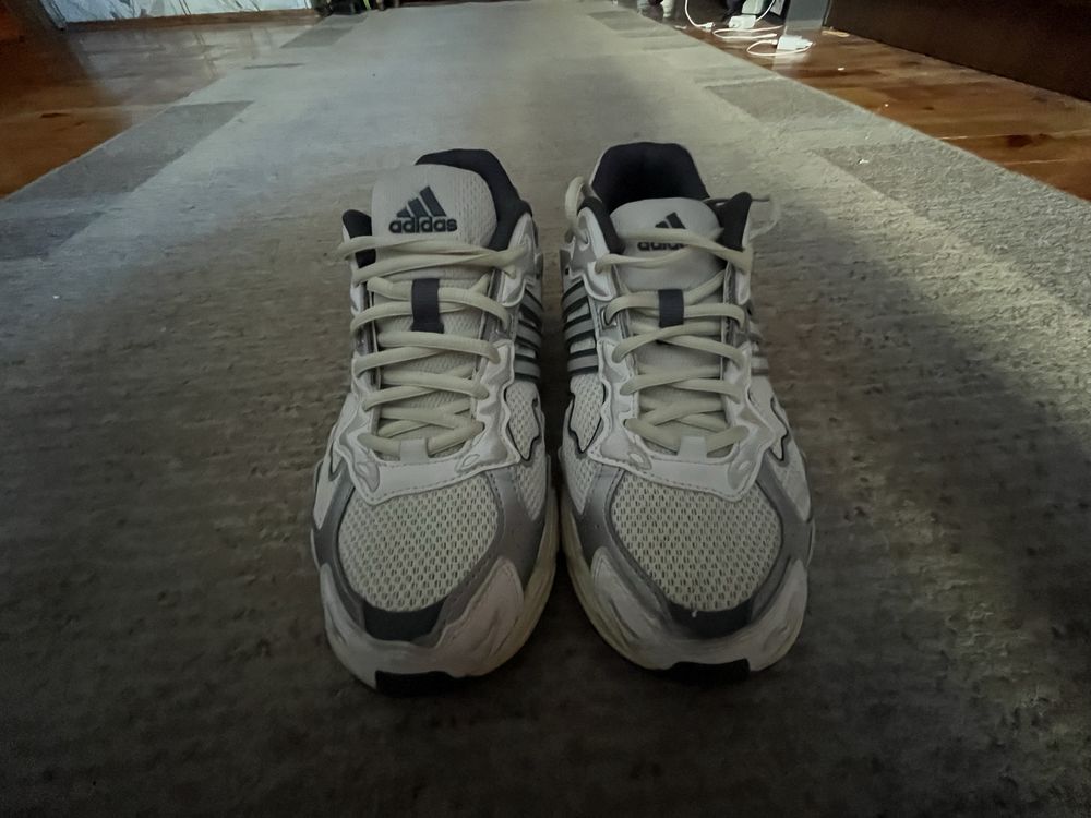 Кроссовки adidas x bad bunny response cl beige silver
