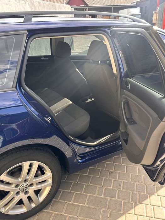 Продам Golf 5 2009