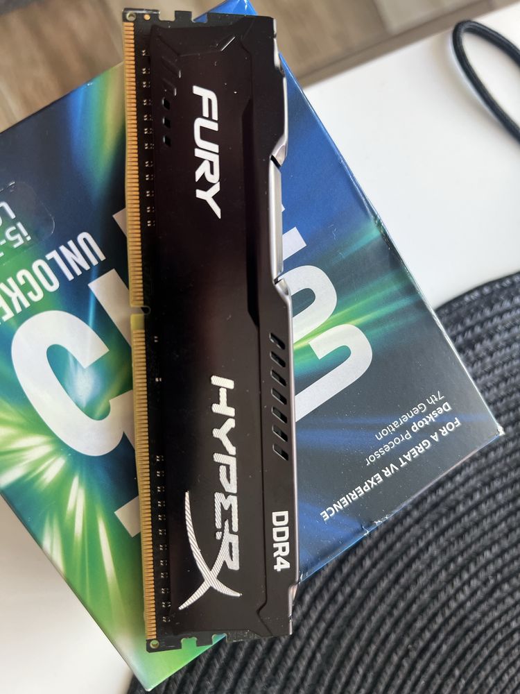 HyperX ddr4 8GB CL17