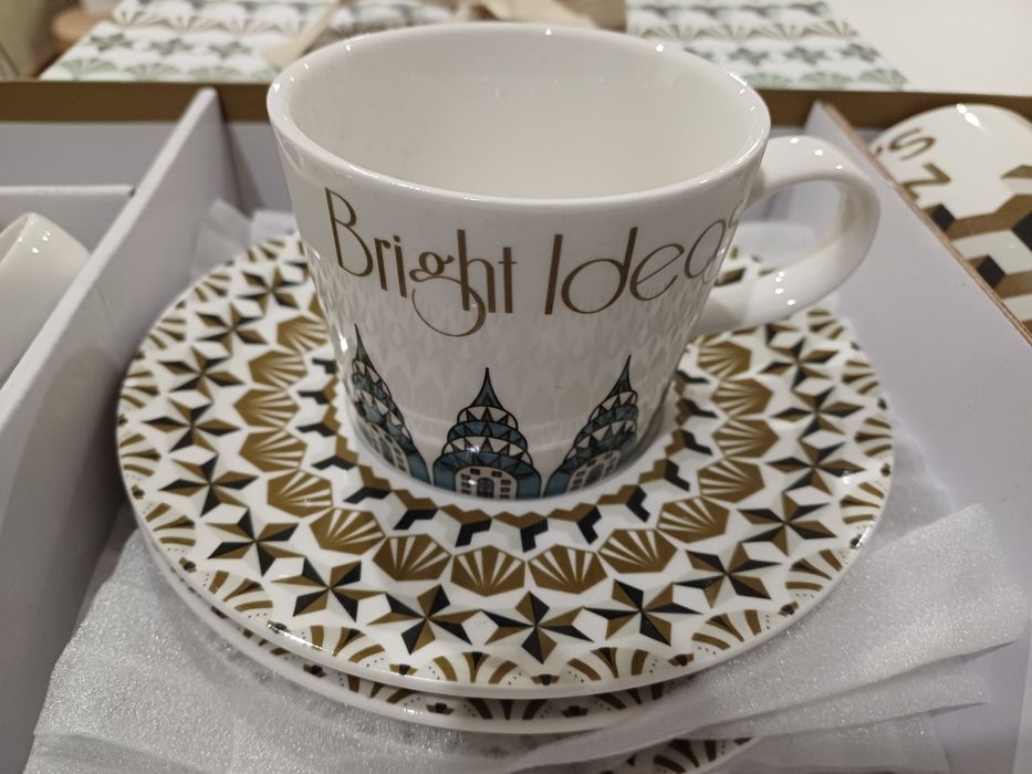 Conjunto chá 4 chávenas - Gato Preto