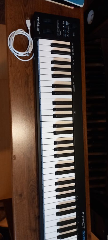 Teclado MIDI - Nektar impact gx61