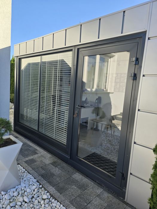 Sprzedam kontener handlowy