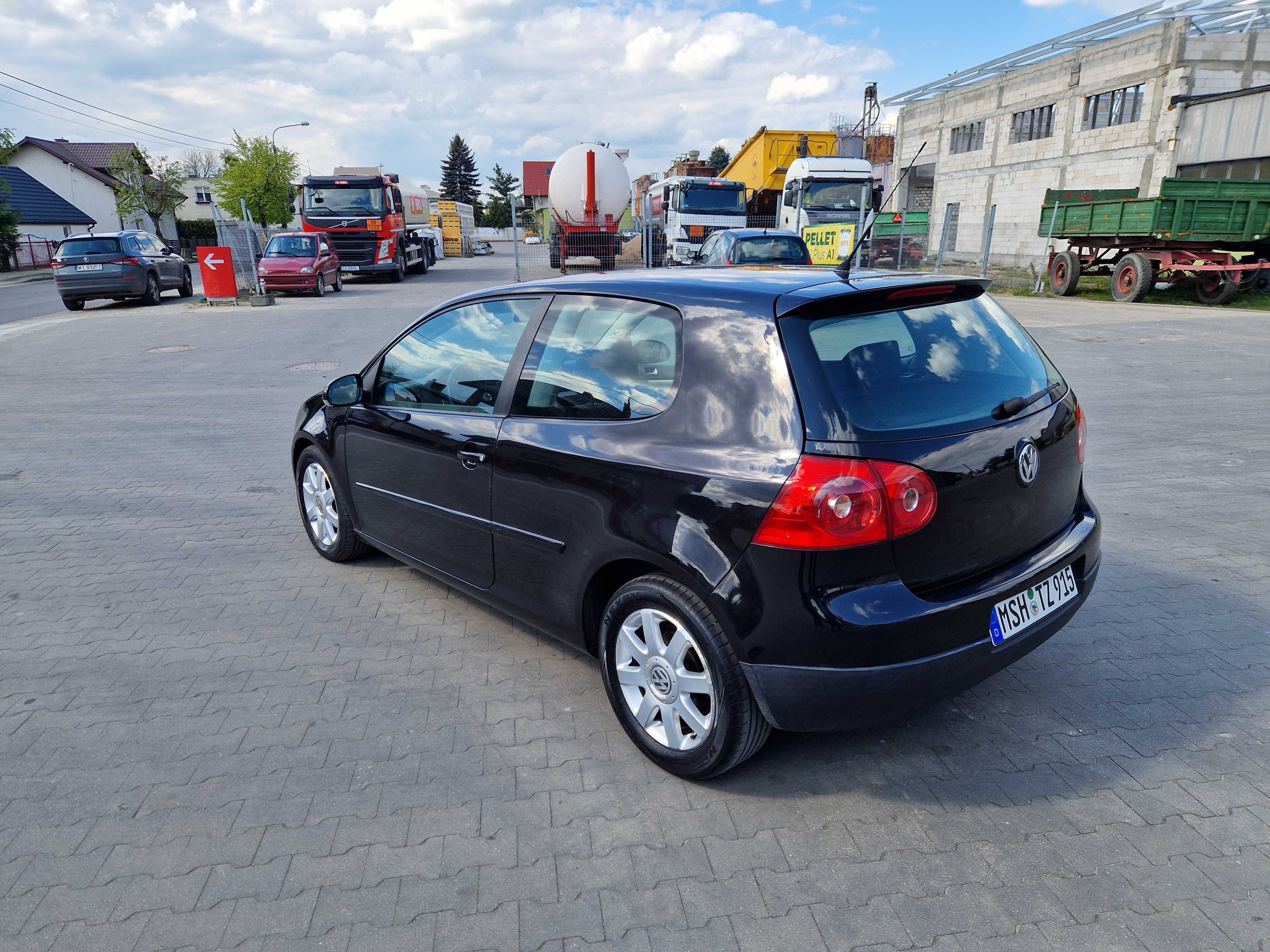 VW Golf 2.0 TDI Klimatronik Elektryka ESP! Opłacony! 6 Biegów!