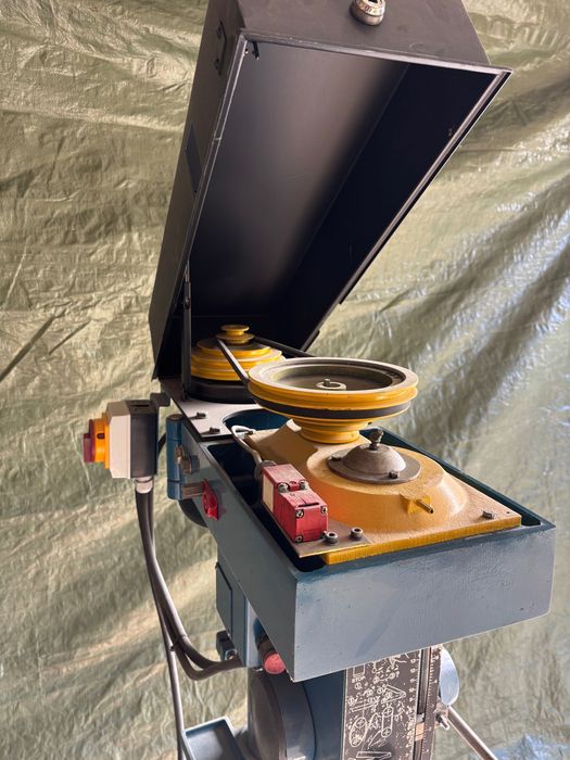 Wiertarka stołowa słupowa angielska