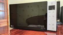 Новая микроволновка LG-MN6336GISW NeoShef Smart Inverter
