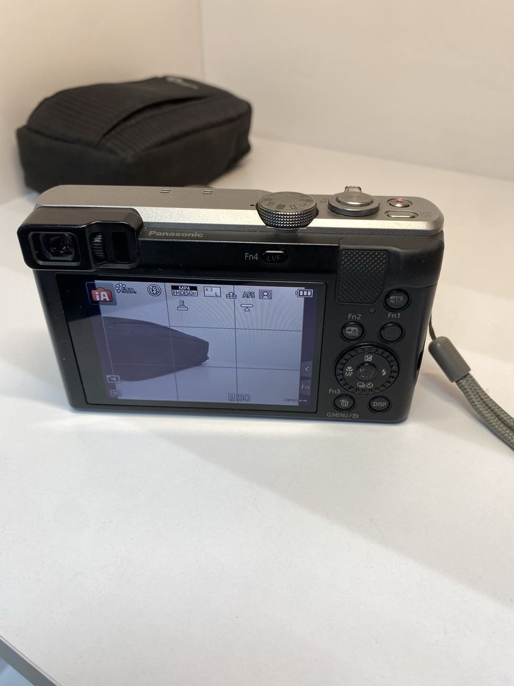 Цифровий фотоапарат Panasonic Lumix DMC-TZ80