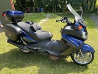 Suzuki Burgman 650
