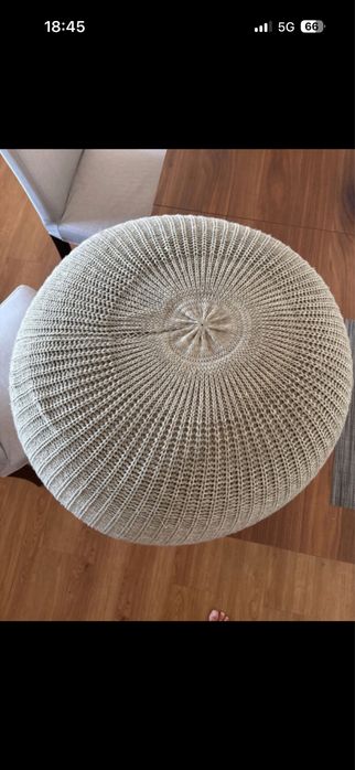 Puff Ikea cinzento