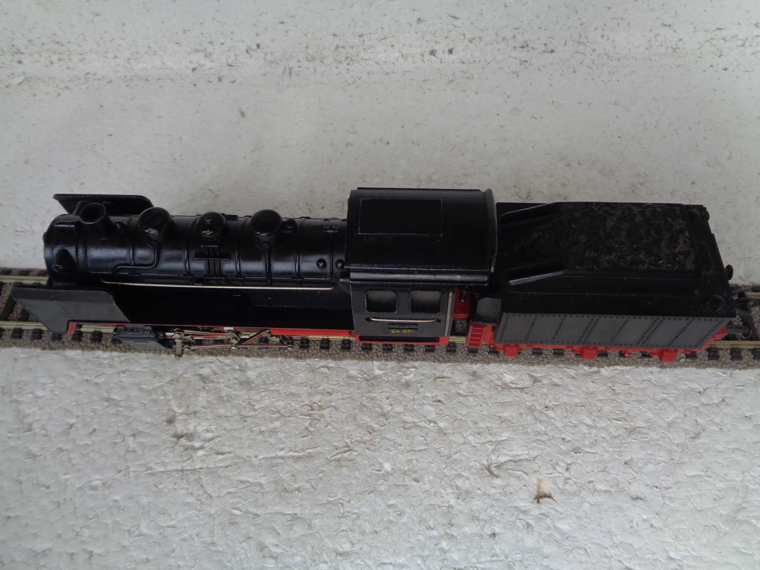 1:87 Fleischmann Locomotiva a vapor BR 24 comboio com tender