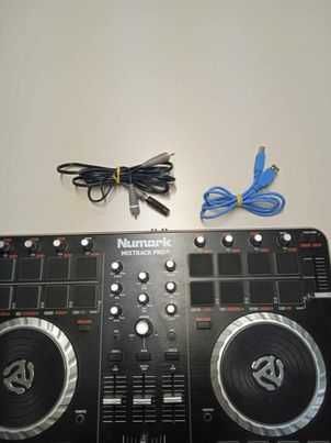 konsola DJ NUMARK mixtrack pro 2