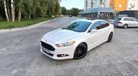 Продам Ford Fusion HYBRID SE