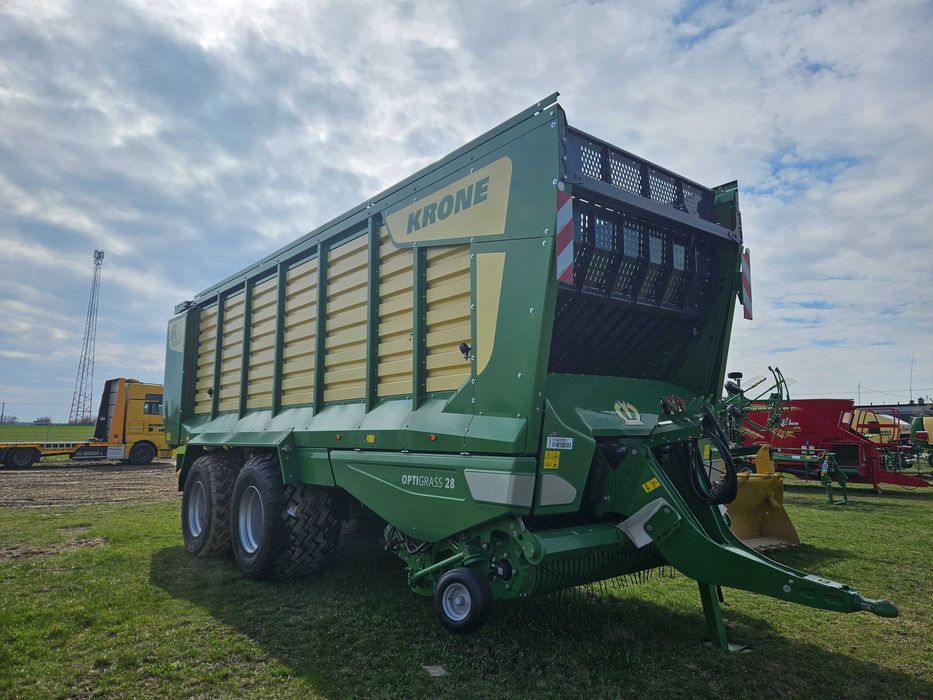 Wóz przyczepa zbierająca Krone RX 400 GD  Fabrycznie nowa!