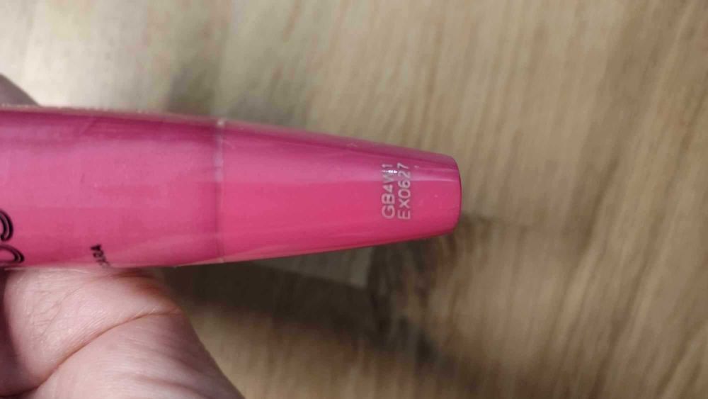 Tusz maskara do rzęs Tremendous Oriflame pogrubiający