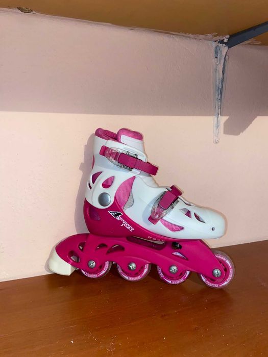Patins em linha de criança