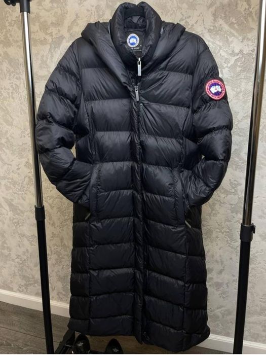 Жіноча зимова куртка Canada goose