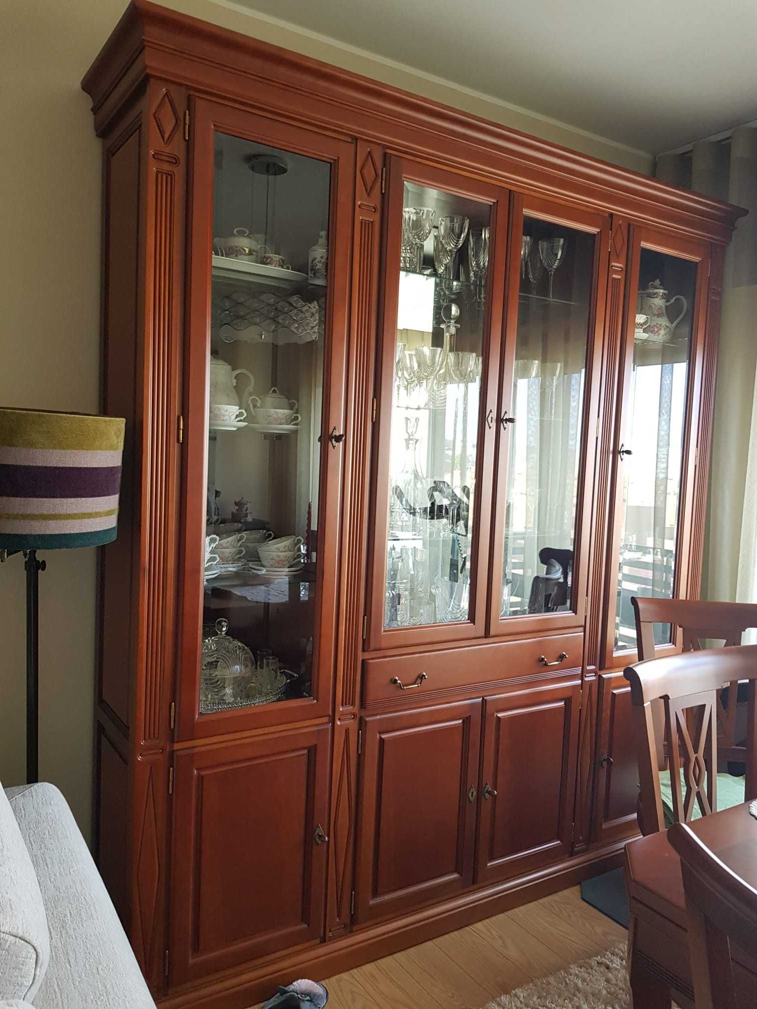 sala de jantar em cerejeira