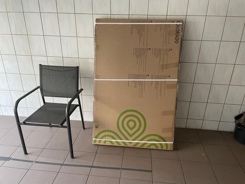 Stolik ogrodowy z 4 krzesłami