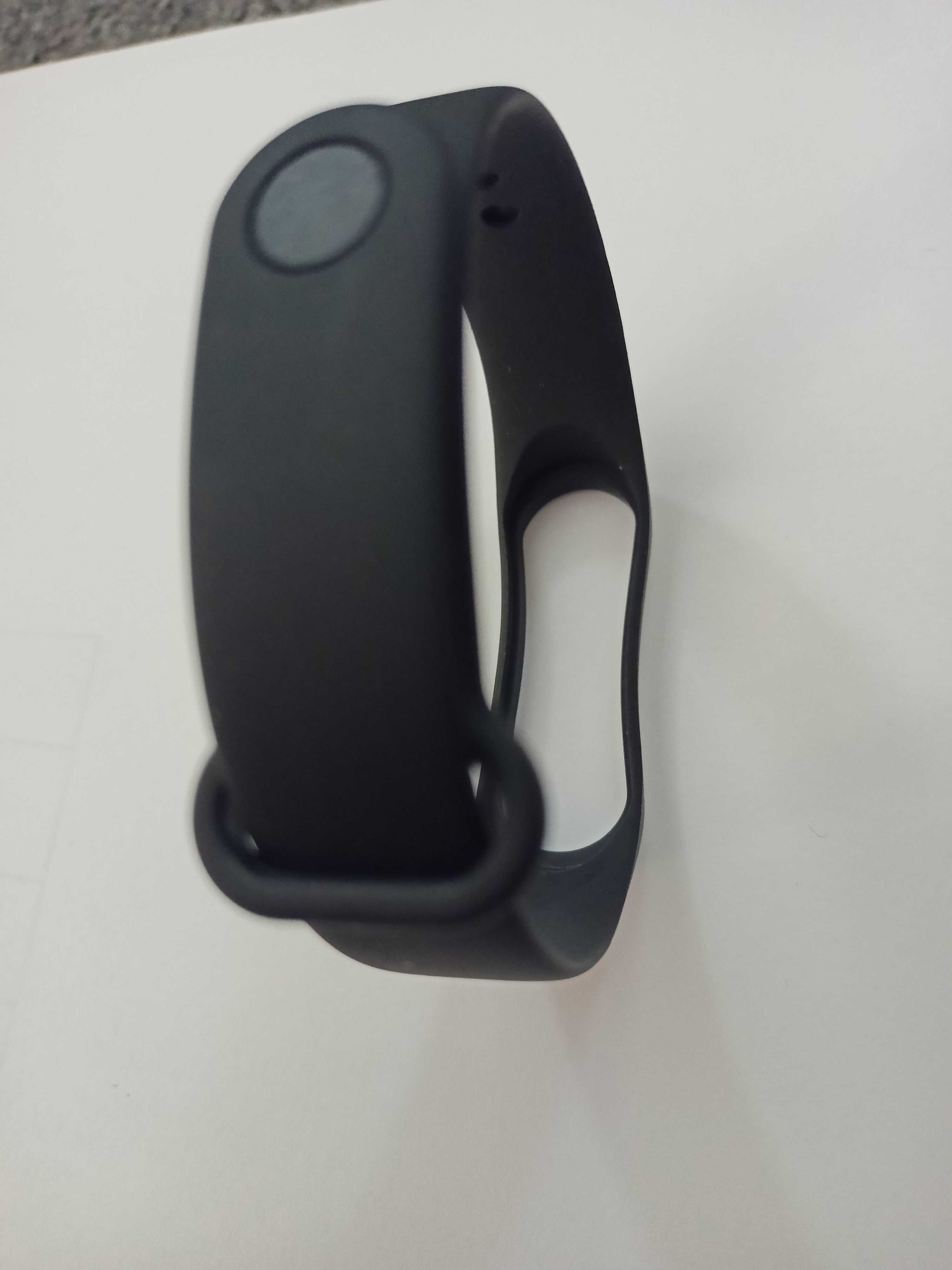 Opaska pasek silikonowy do Xiaomi mi band 3/4 czarny