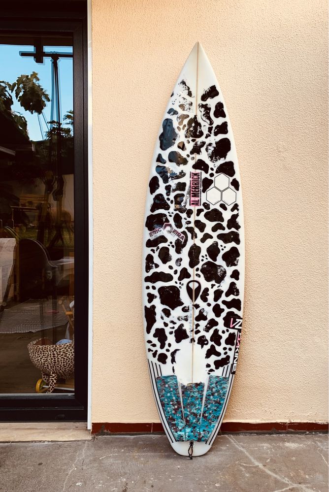 Al Merrick Surfboard - 5'10 - Pro Surfer Tomás Fernandes