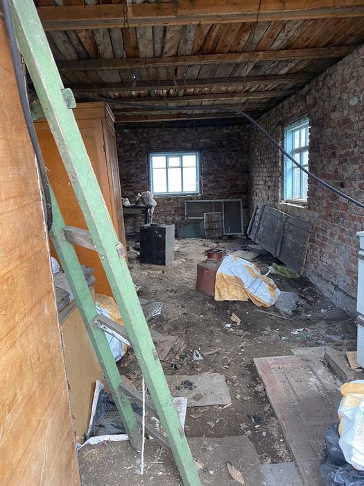 Продаж дешевого будинку з 10-ма сотками землі VS ID:29090