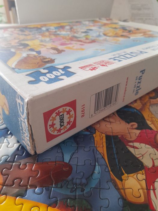 Puzzle de 1000 peças da Disney