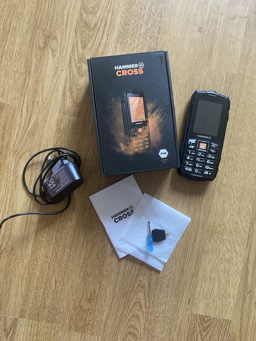 Telefon komórkowy Hammer Cross