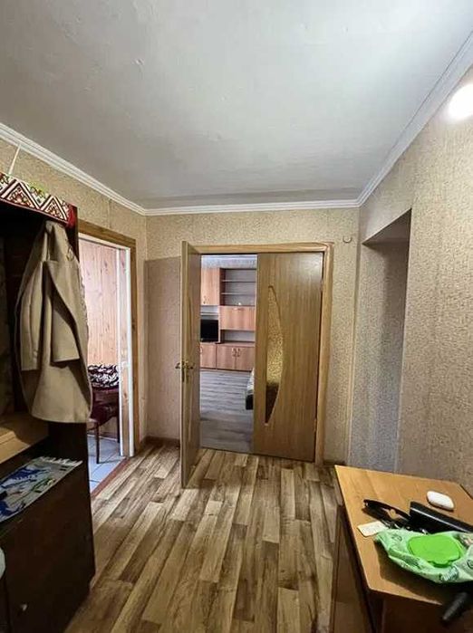 Продам 2-х кімнатну квартиру