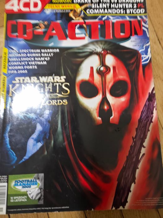 CD-Action nr 11/2004 - Star WARS Full Spectrum Warrior Worms Forts