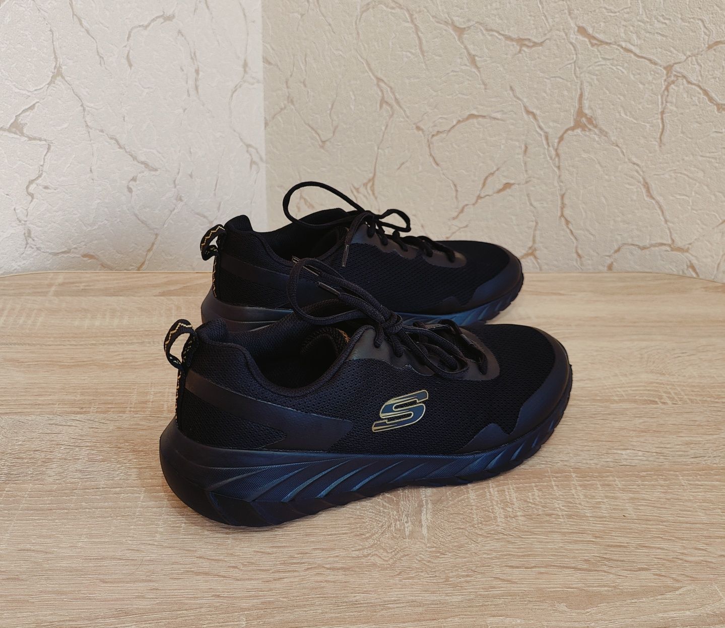 Оригінальні кросівки Skechers Overhaul 2.0 Enforcer 43р./28 см