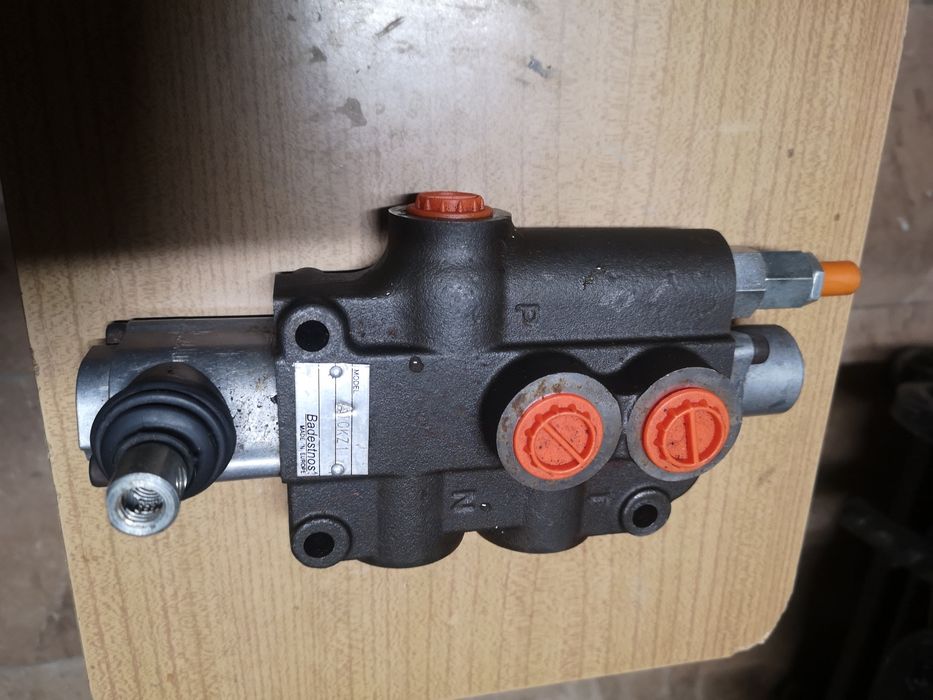 Rozdzielacz do traktora