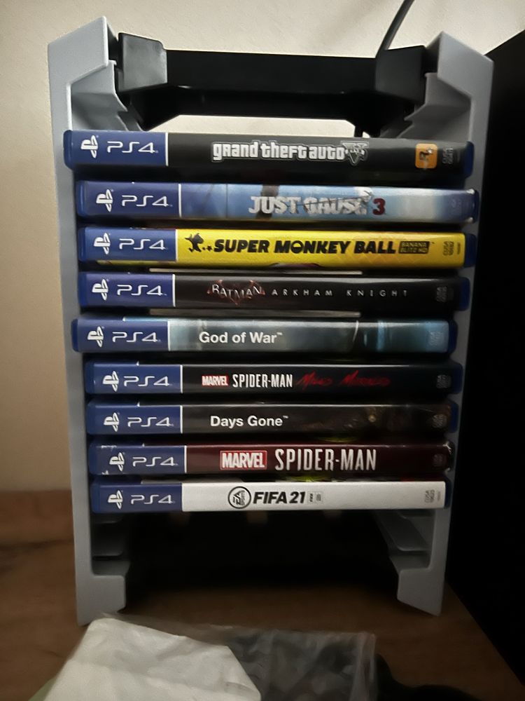Sprzedam ps4 pro