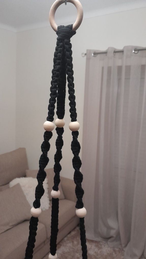 Suporte para vasos macramé