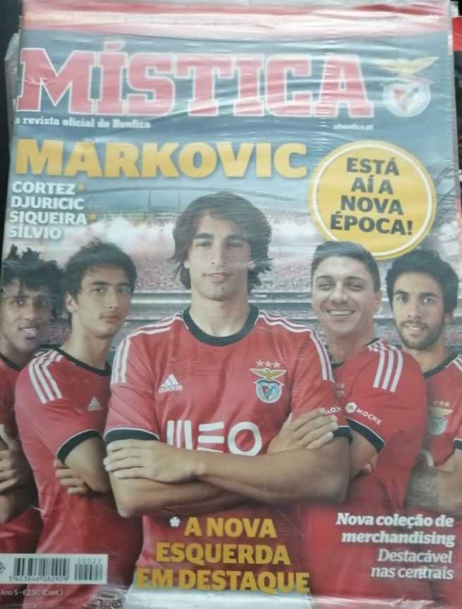 8 revistas da publicação oficial do Benfica MISTÍCA