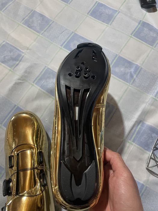 Sapatos de estrada