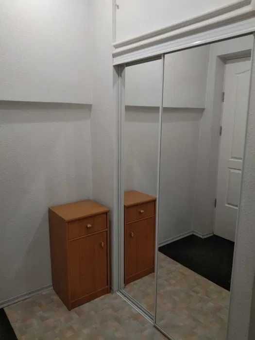 Здам Реальну 2-км кв Криворізька Макарова Робоча Зелений гай