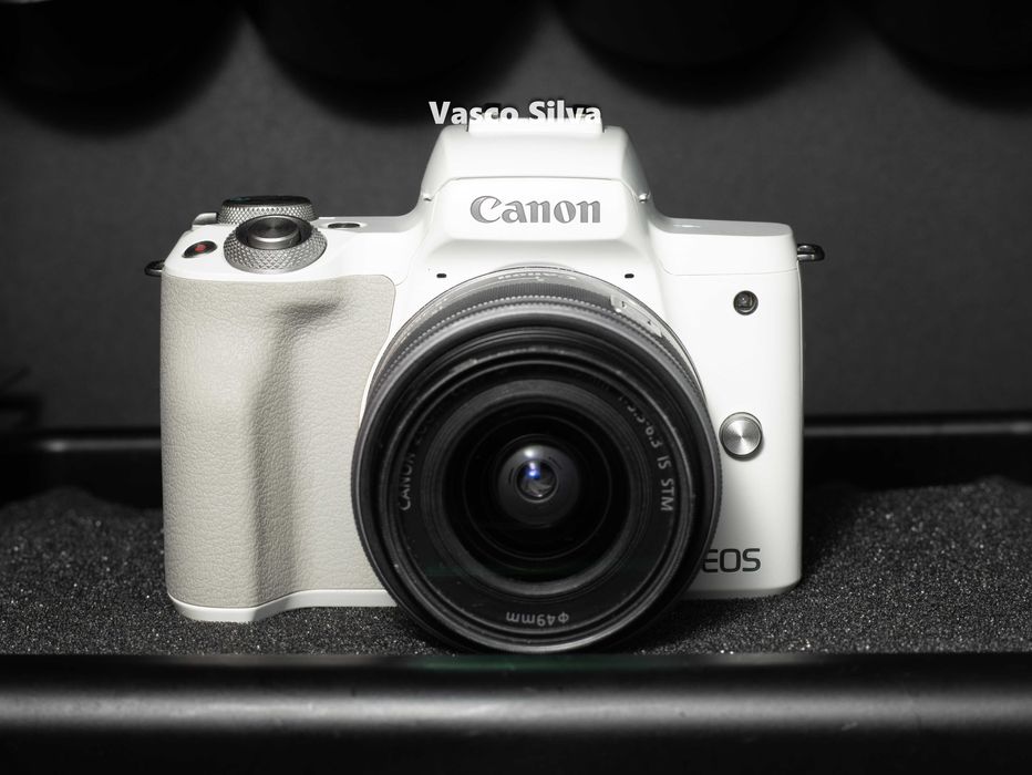 Canon M50mkii (Kit) + Lente 15-45mm
