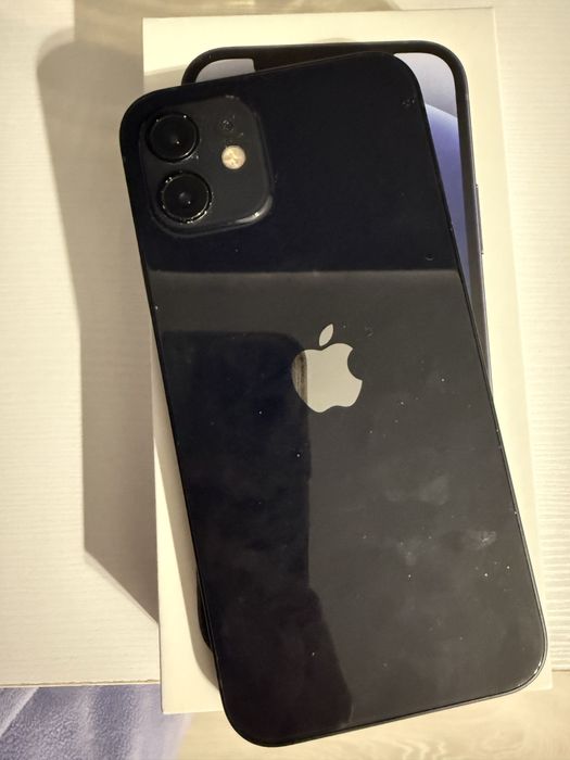 Айфон 12 на 64 gb