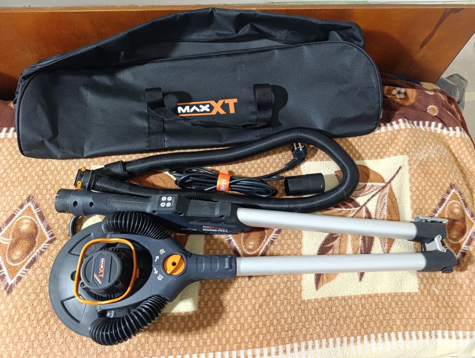 Продам шліфмашину  MAX XT MBLS400FB