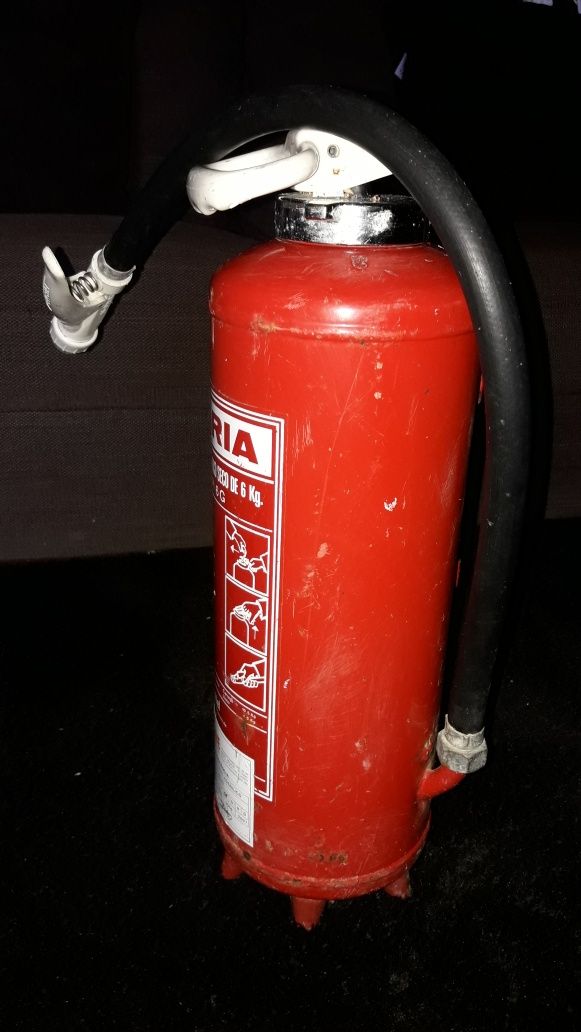 Extintor 6Kg Pó Químico Seco