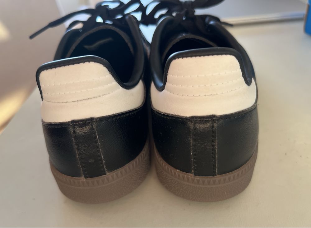 adidas spezial pretos