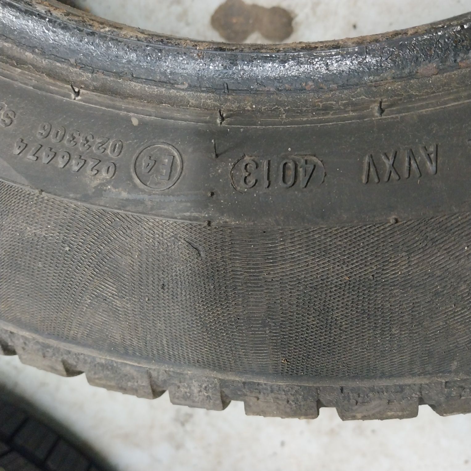 Opona Zimowa Continental 195/65R15 91T