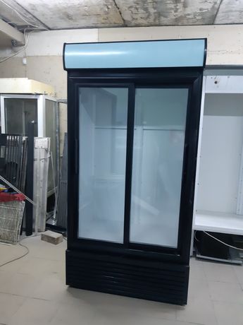 шкаф холодильный для напитков Frigorex 1000