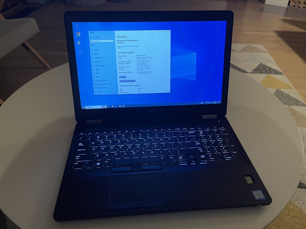 SUPER STAN Laptop DELL LATITUDE E5570 15,6" i5 8 GB/500 GB czarny