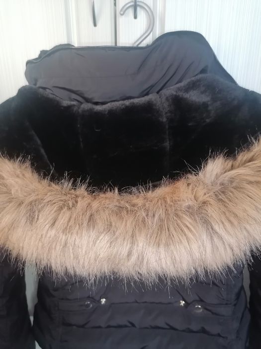 Укорочений пуховичок від Zara