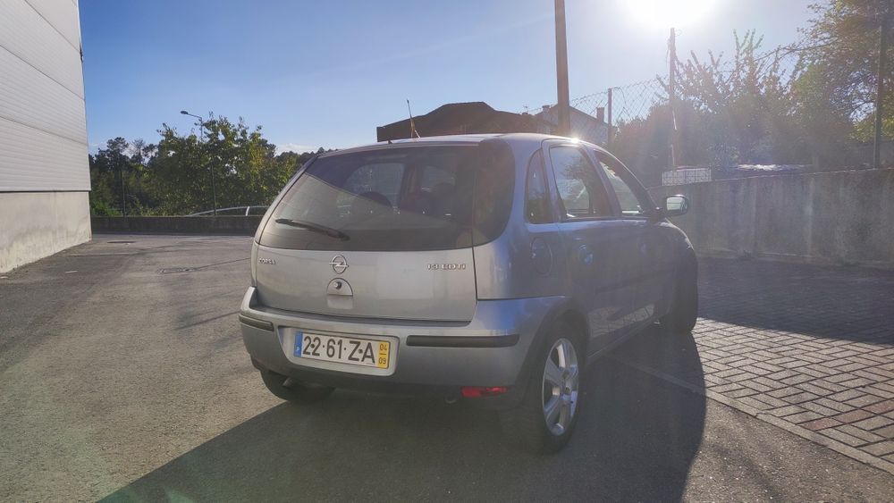Opel corsa poucos Km